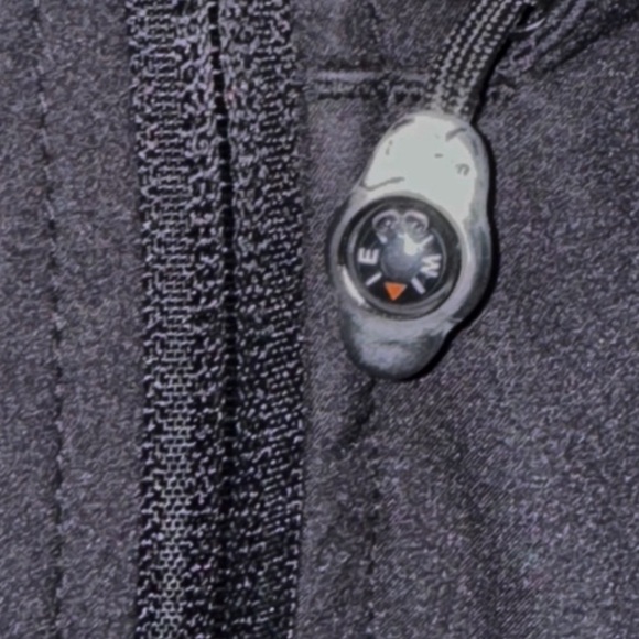 Rare Lululemon Cycling Jacket Black Zip Closure Reflective Pockets Compass Med - Picture 12 of 13